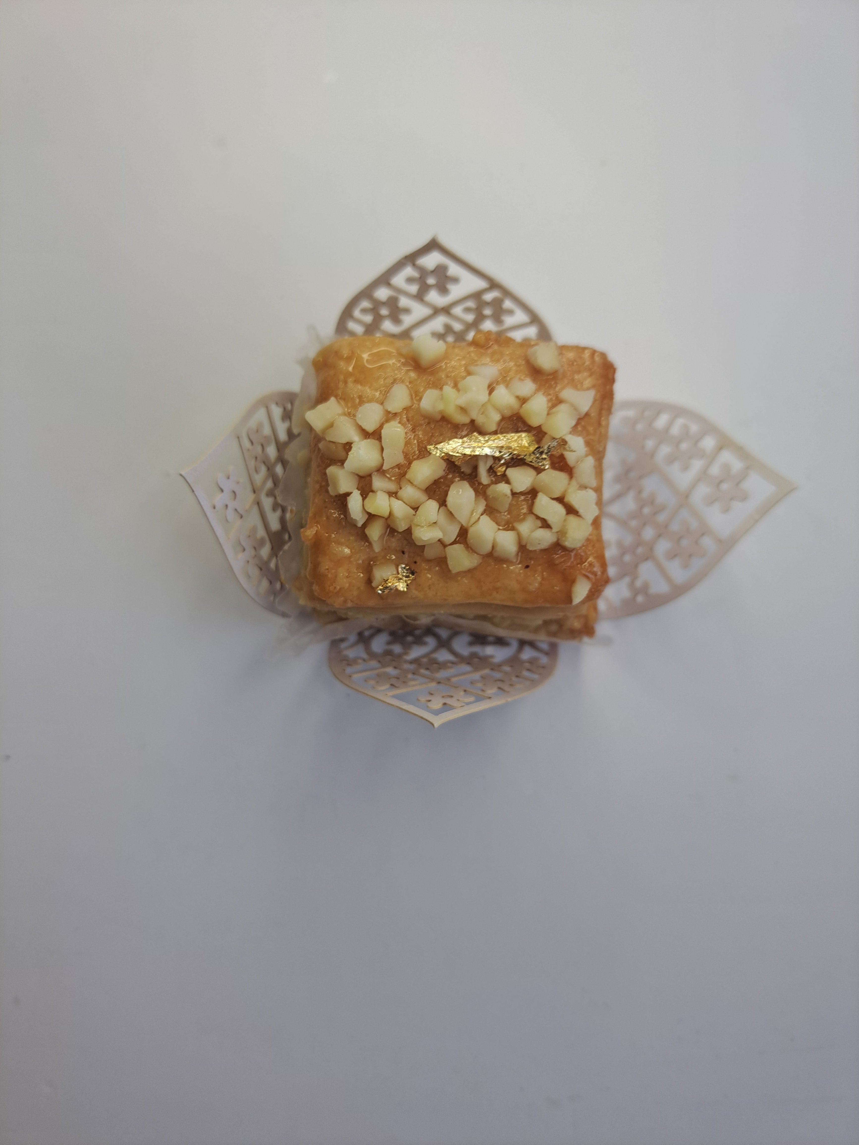 Coffret Authentique – Assortiment 12 Pâtisseries Algériennes