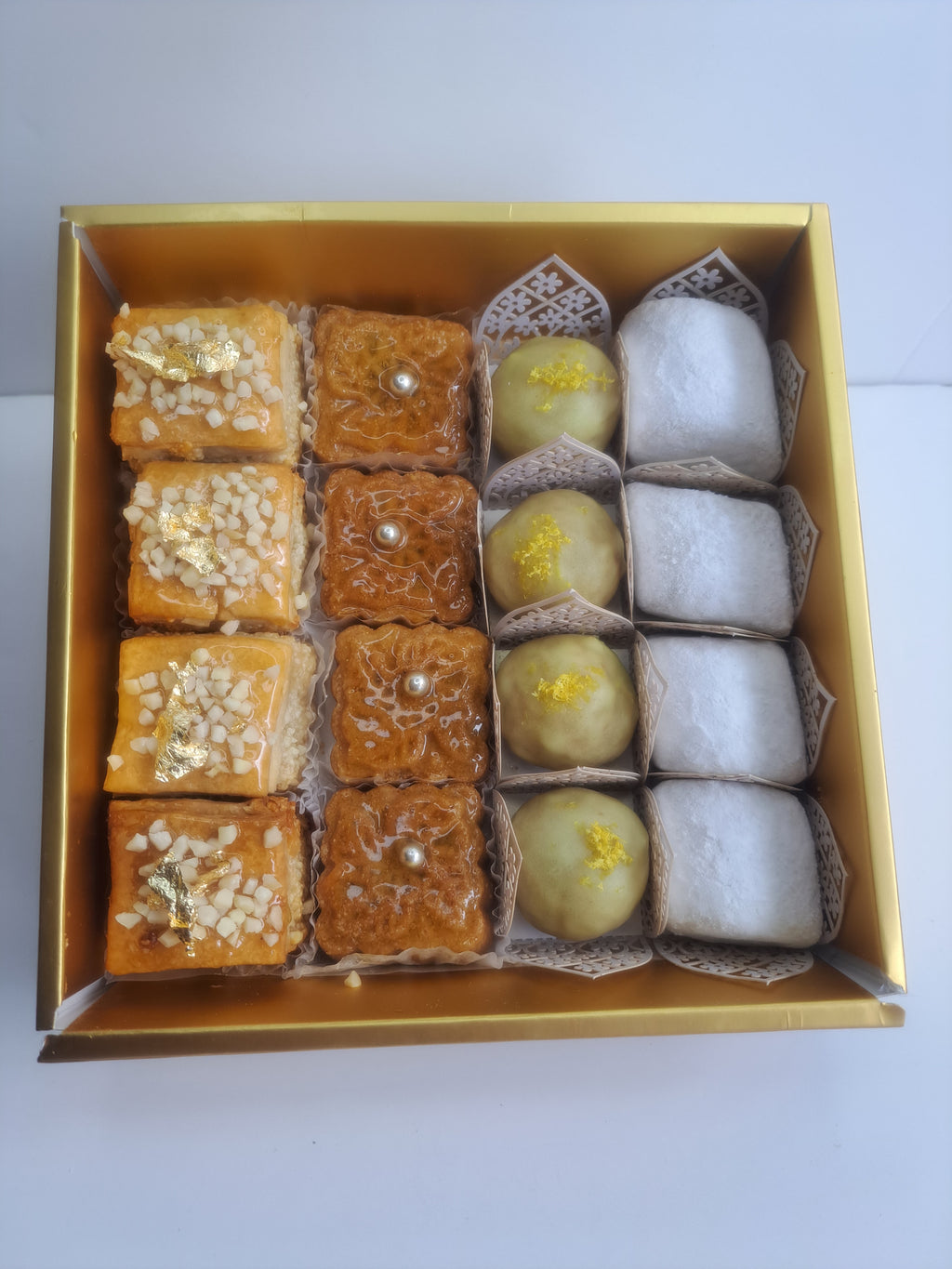 Coffret Cadeau Douceurs Algériennes - 16 Pièces